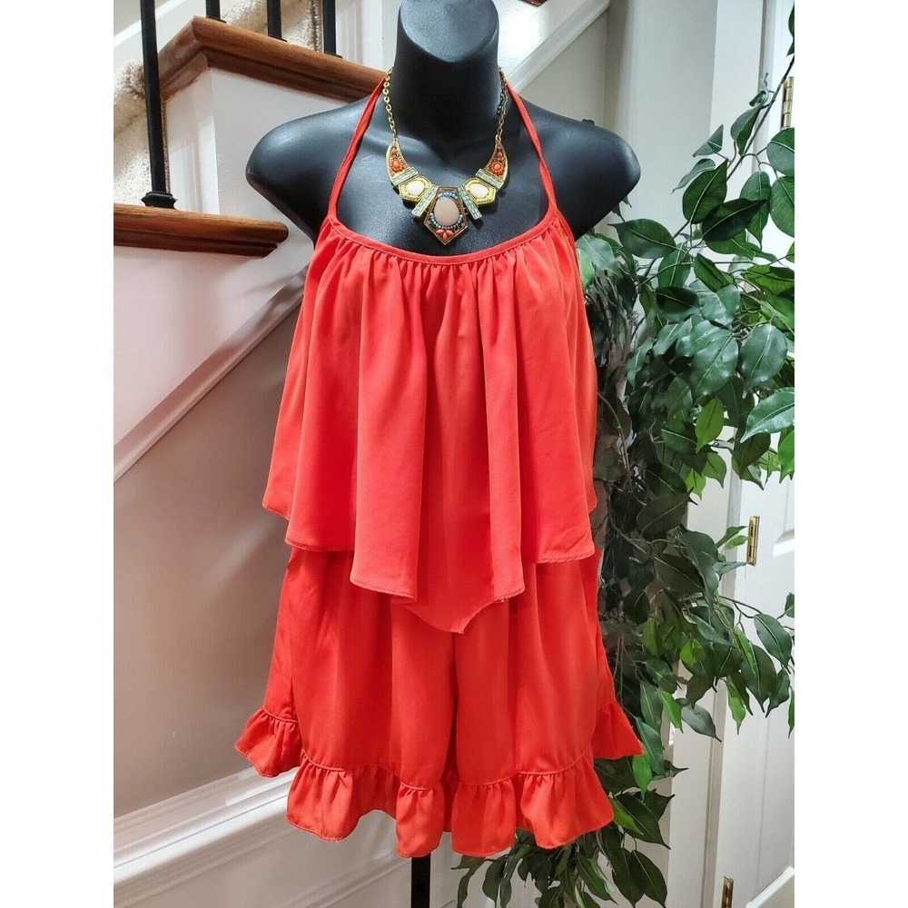 Boutique VAVA Women's Solid Red 100% Polyester Strappy Ruffle Romper Size Medium
